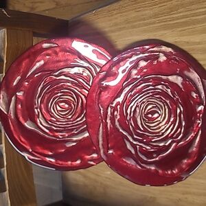 A14 Elegant Red Decorative Plate Set